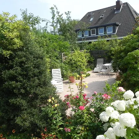 Haus *üüs Aran* Nr. 7 * Nebel